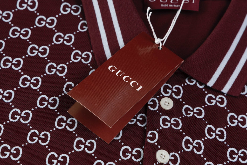 Gucci T-shirt with a collar