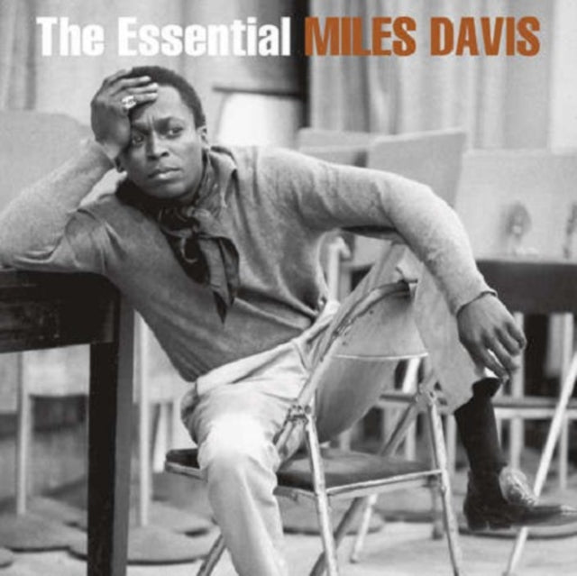 Miles Davis - Relaxin With The Miles Davis Quintet & Bitches Brew (2LP/140G) & Tribute To Jack Johnson (140G/Dl Insert) & Volume 2 (Blue Note Classic LP Vinyl Series) & Complete Birth Of The Cool (2LP) & Round About Midnight (180G/Mono) & Kind Of