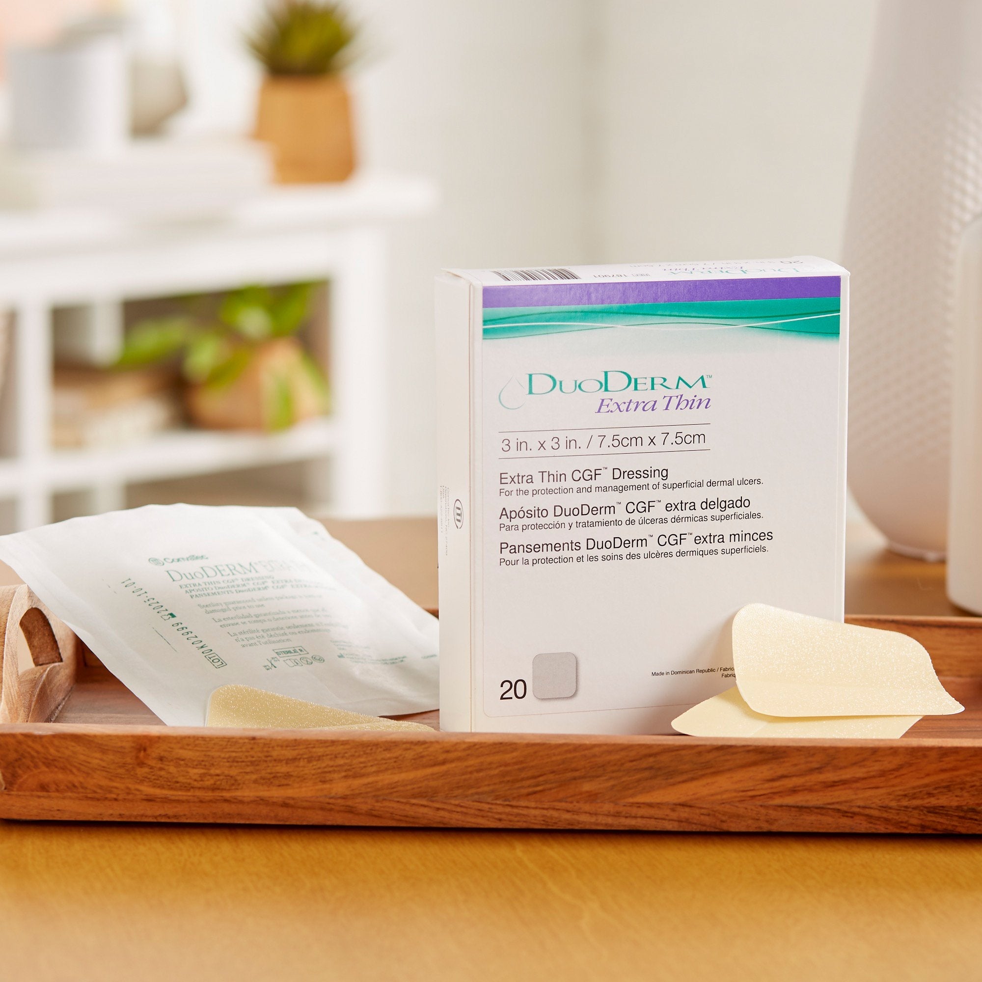 DuoDerm® Extra Thin Hydrocolloid Dressing, 3 x 3 Inch 187901