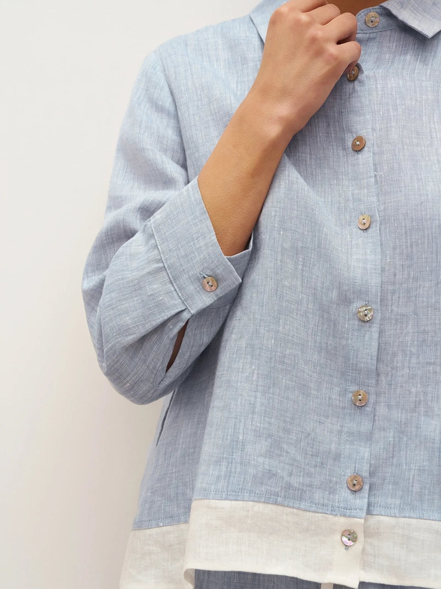 100% Linen Buttoned Closure Color - Blocked Shirt JANICE - PhishStones Products