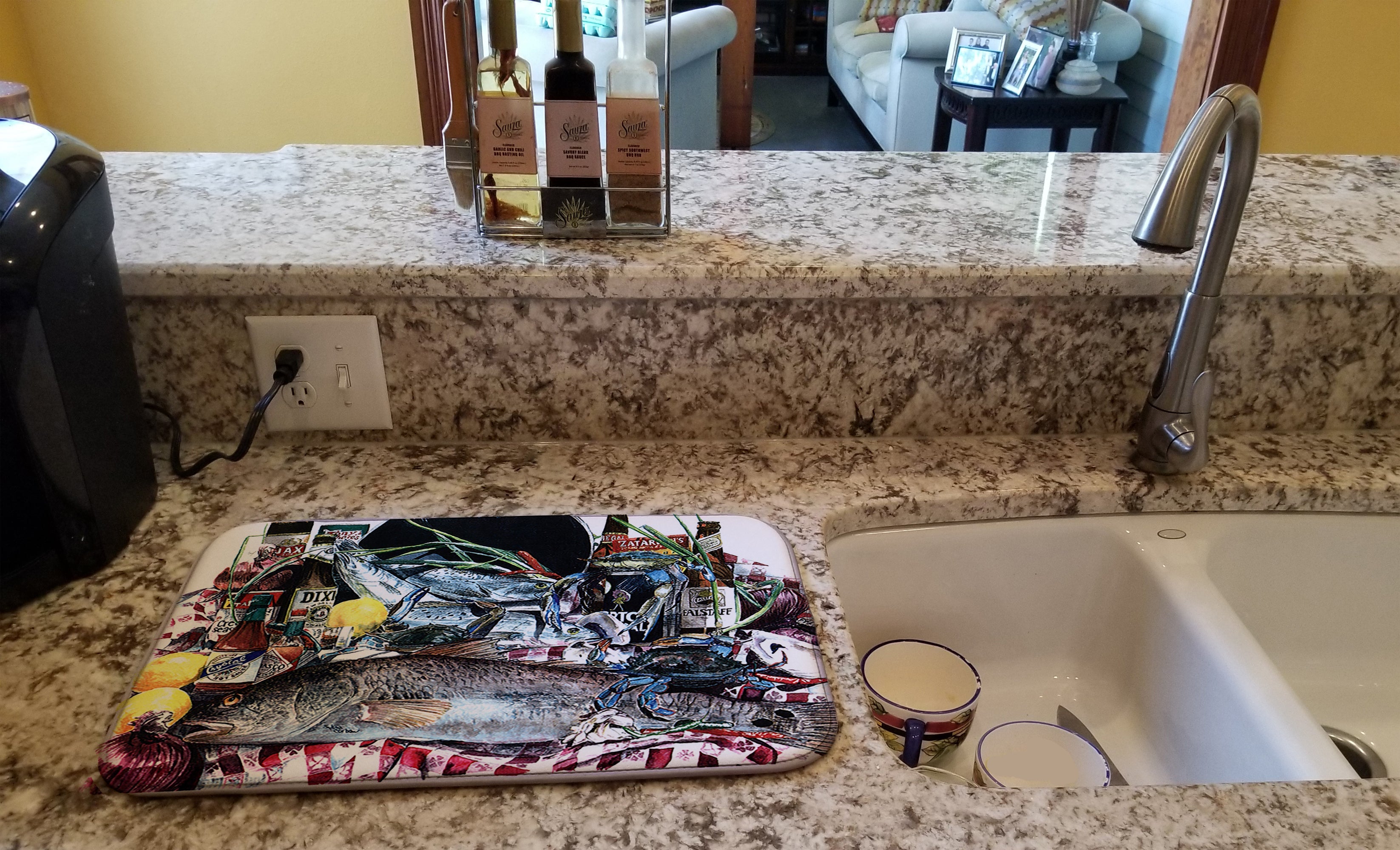 Fish and Beers from New Orleans Dish Drying Mat Absorbent Dish Drying Mat Pad for Kitchen Counter Dish Drainer Mat for Countertop, 14 x 21", Multicolor
