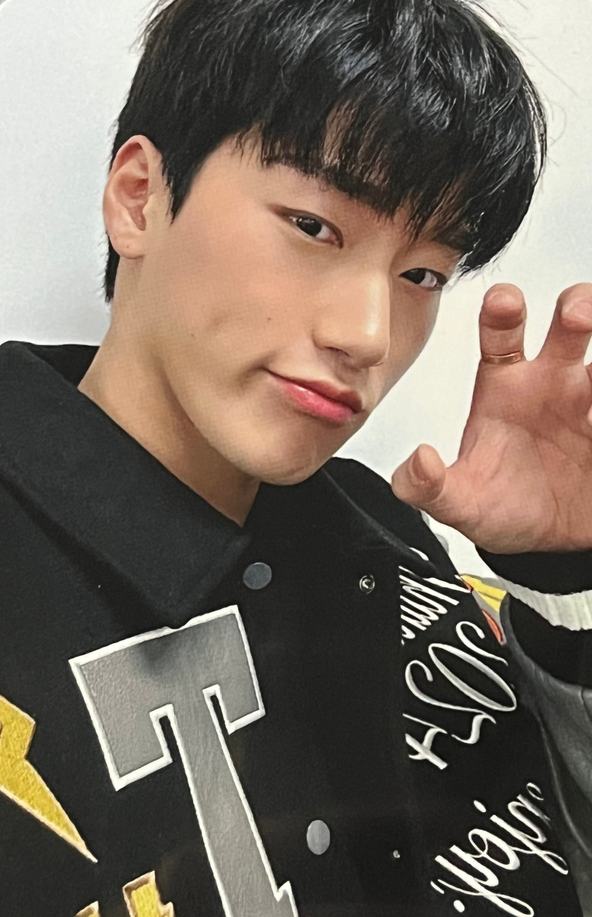 ATEEZ Thunder 2024 Official Pop Up Event ExclusIVE Photocards