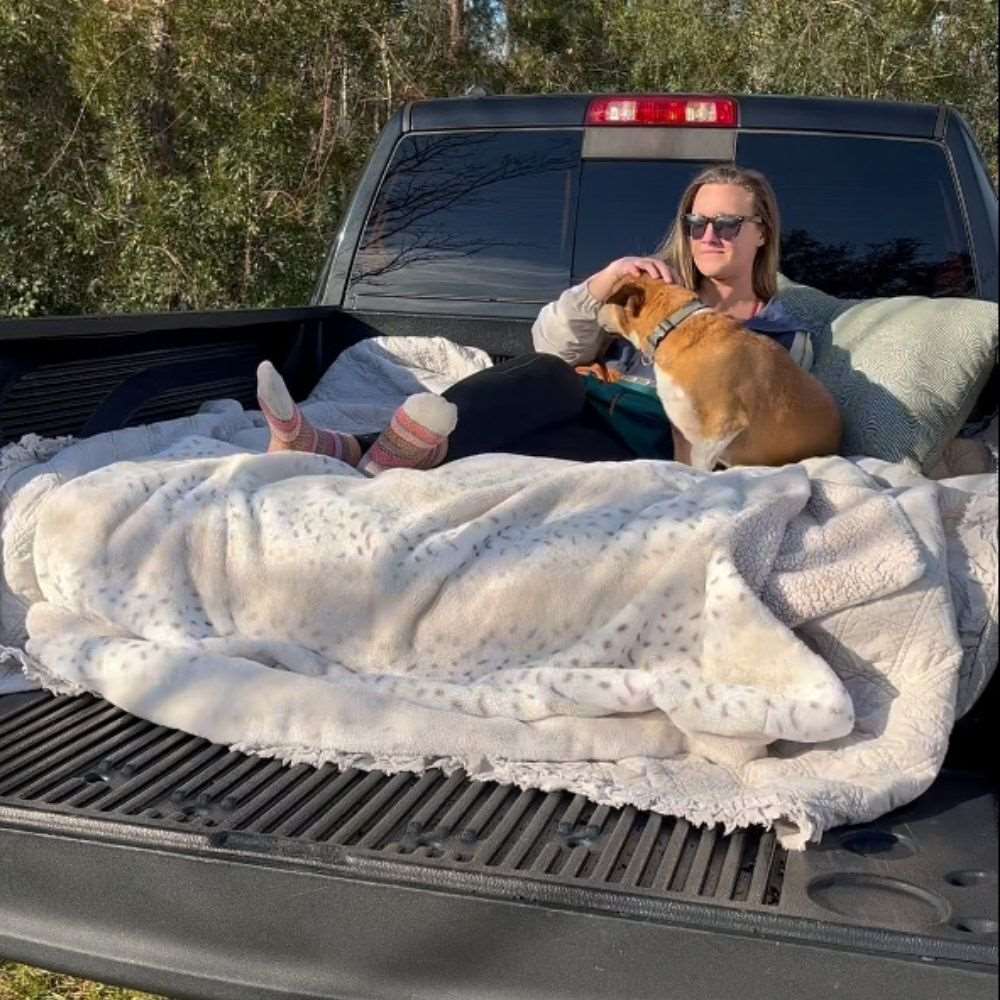 5.5-5.8ft | 6-6.5ft GMC Short Truck Bed Air Mattress 1.0