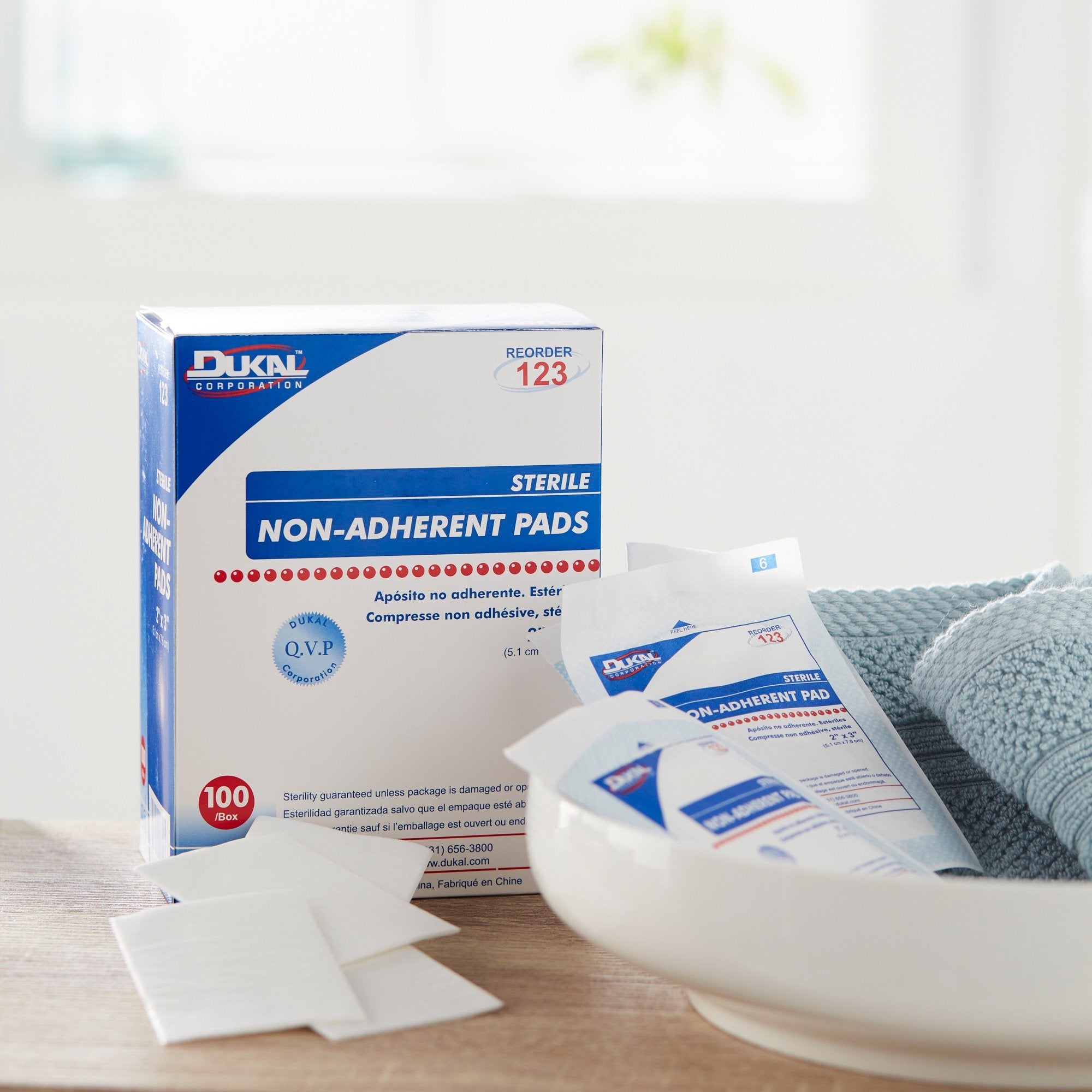 Dukal™ Nonadherent Dressing, 2 x 3 Inch 123