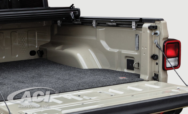 Access LOMAX Pro Series Tri-Fold Cover 2020 Jeep Gladiator 5ft (w/ Trail Rail) Box Diamond Plate B0070029