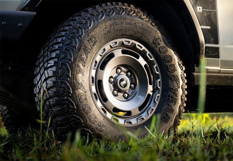 Ford Racing 21-23 Bronco Everglades Wheel Kit - Carbonized Gray M-1007K-P1785E