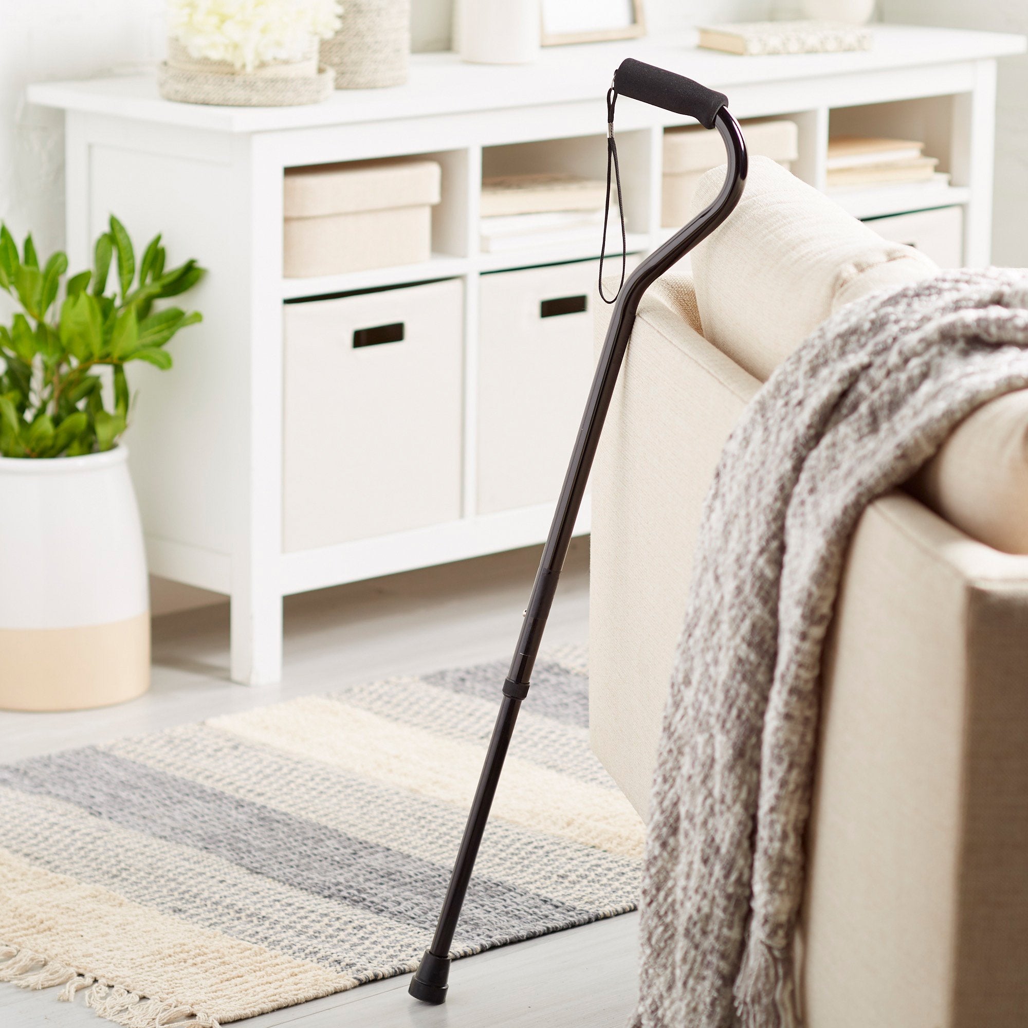 McKesson Black Aluminum Offset Cane, 30 – 39 Inch Height 146-RTL10306