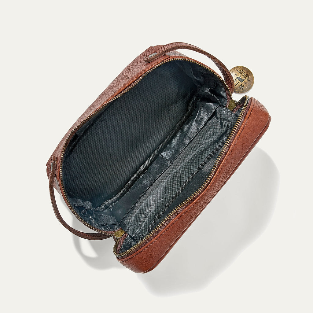 Desmond Travel Kit