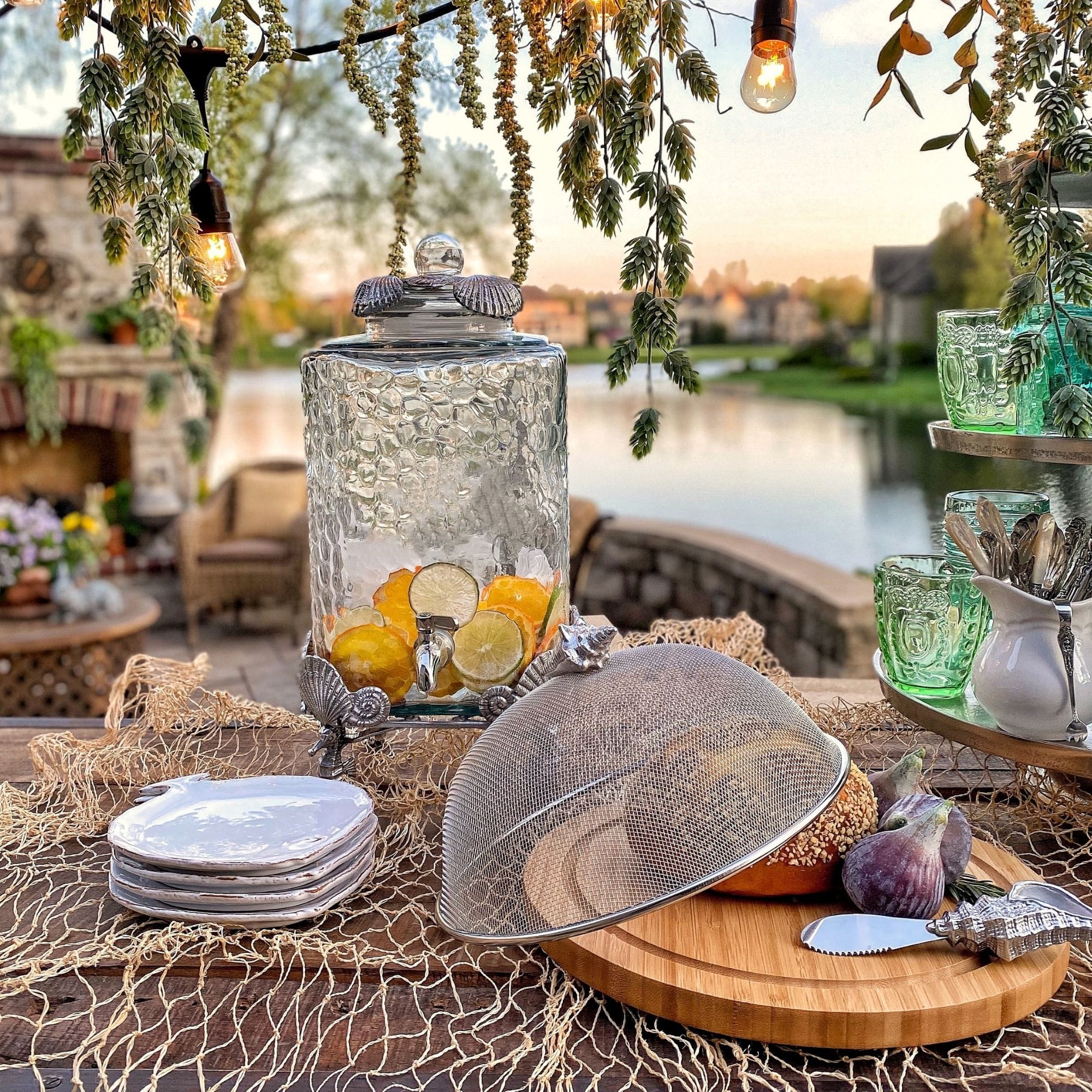 Conch Shell 3 Piece Picnic Cheese Board / Spreader
