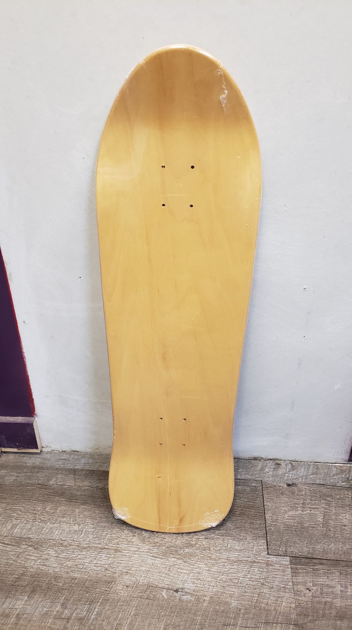 The Dark Slide x Skullduggery "Everything's Fine" 80s Shaped 9.25" Skateboard Deck