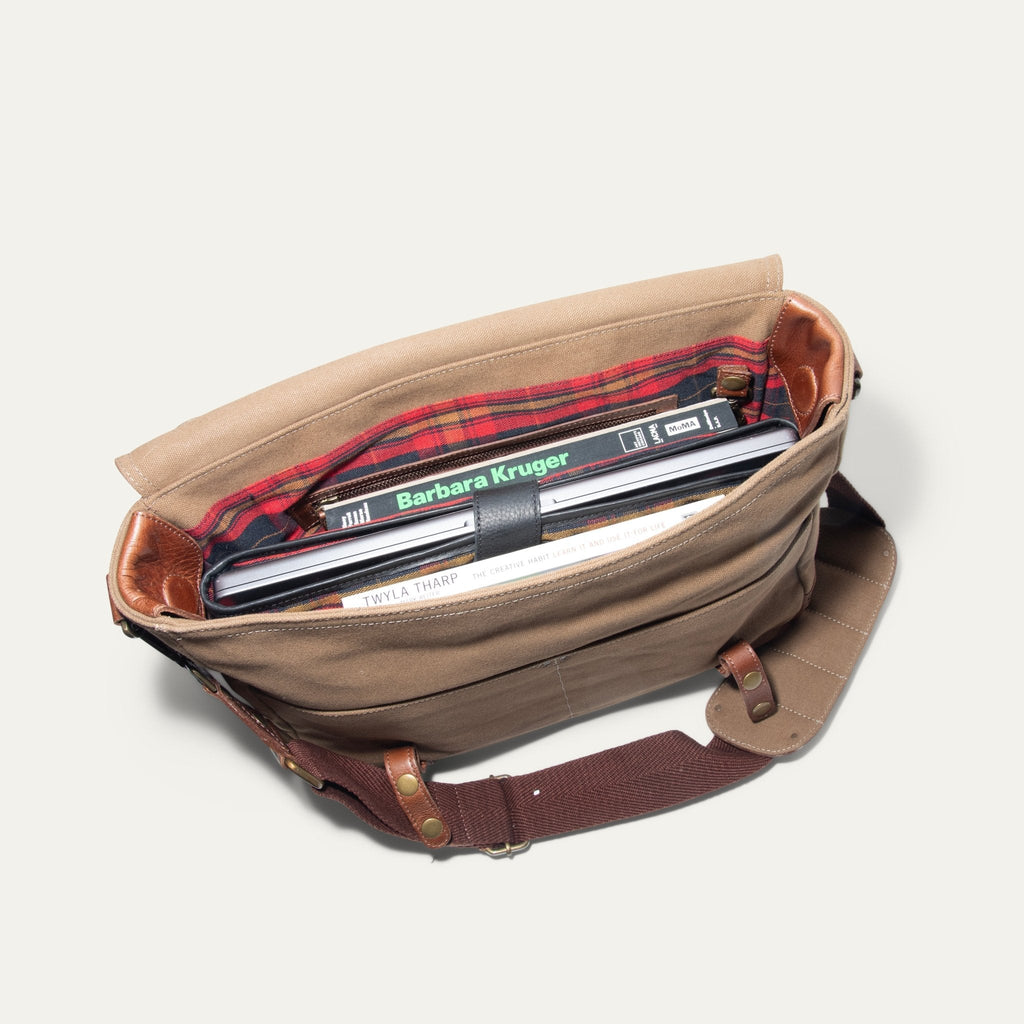 Wallace Messenger Bag