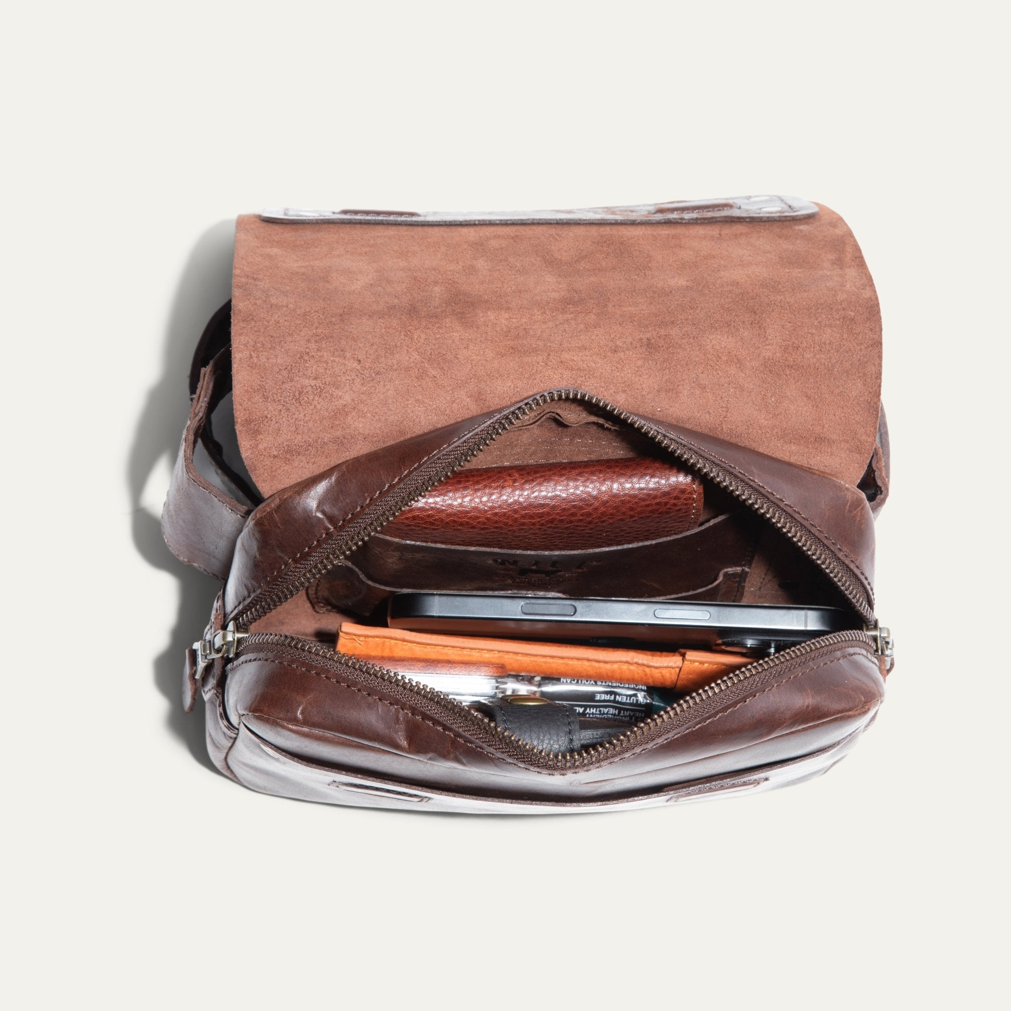 THE FIELD BELT BAG