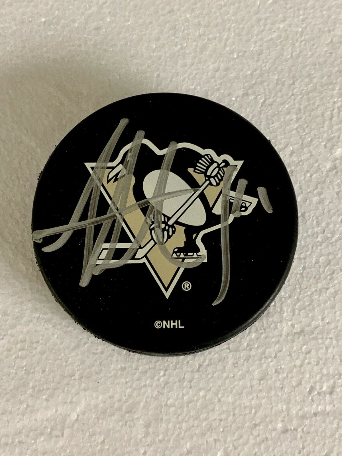 Jordan Staal Signed Pittsburgh Penguins Hockey Puck NHL Stanley Cup Hurricanes