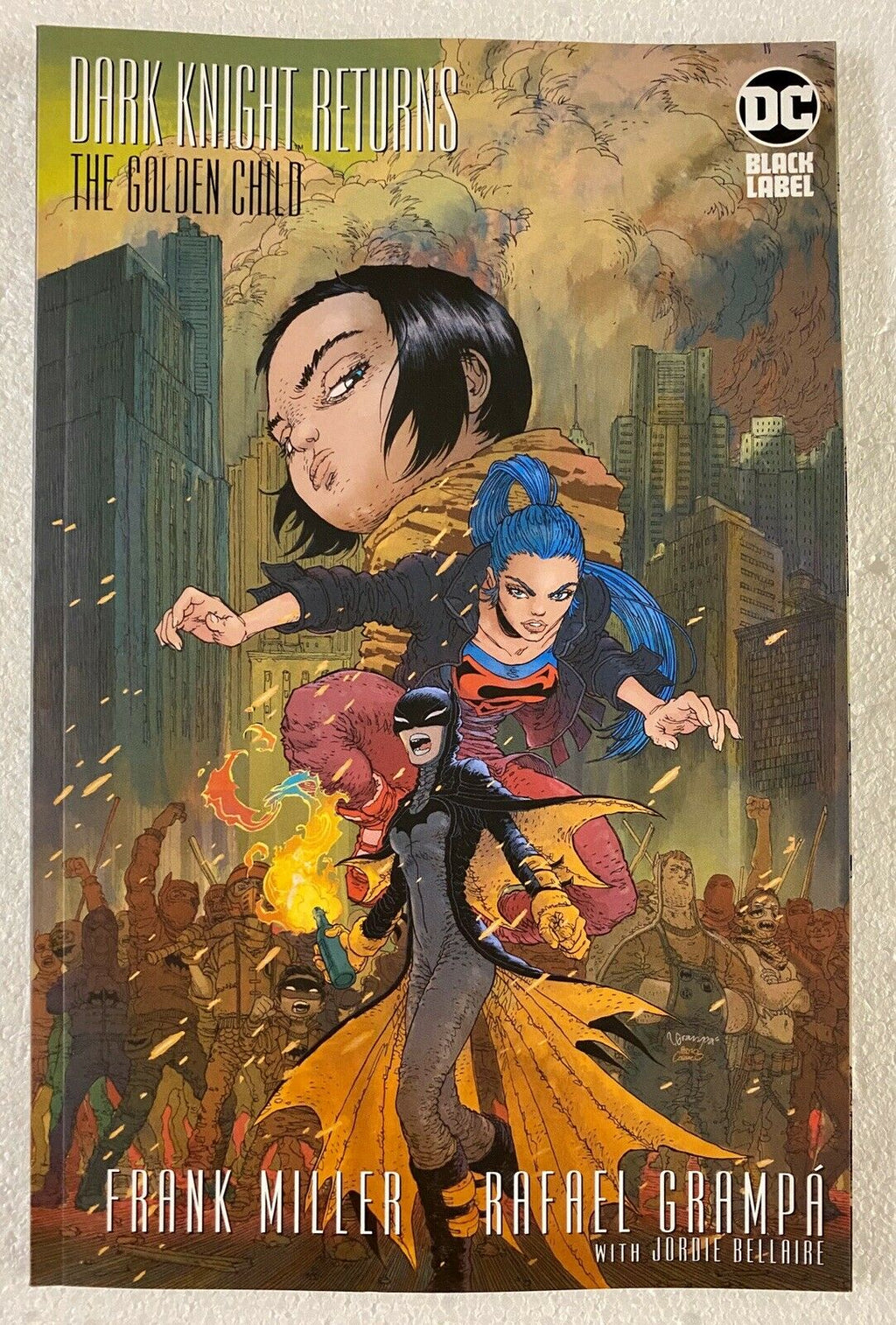 Dark Knight Returns The Golden Child #1 Rafael Grampa Cover A 2019 DC Black