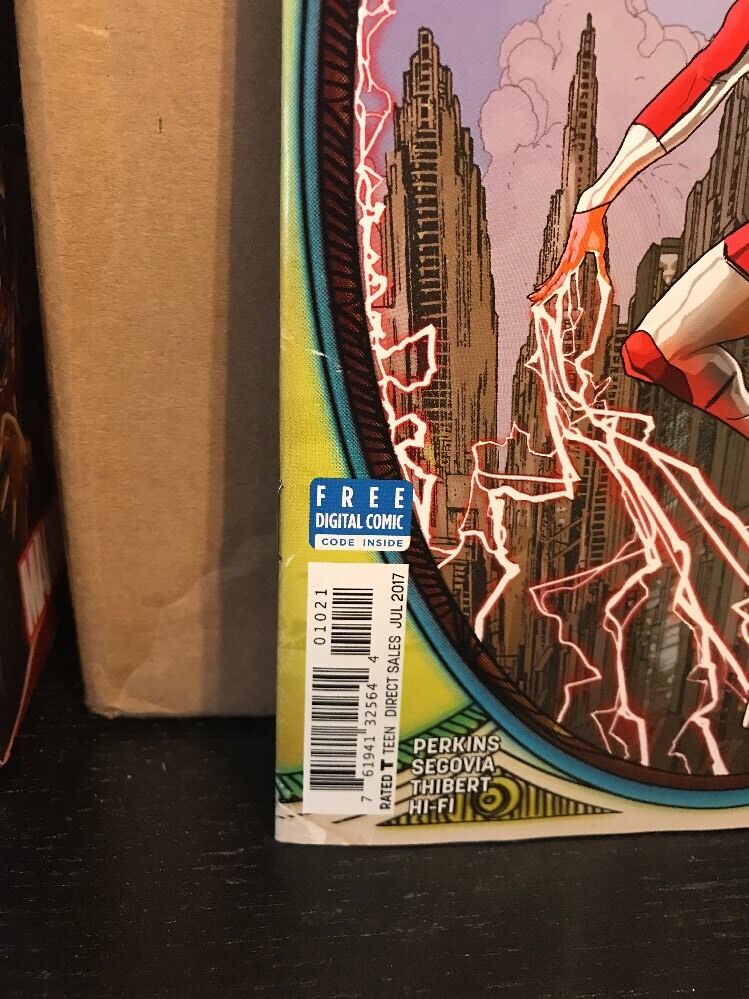 Superwoman #10 Renato Guedes Variant DC Comics Rebirth NM SOLD OUT
