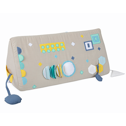 Role Play Neo Geometric tummy time toy