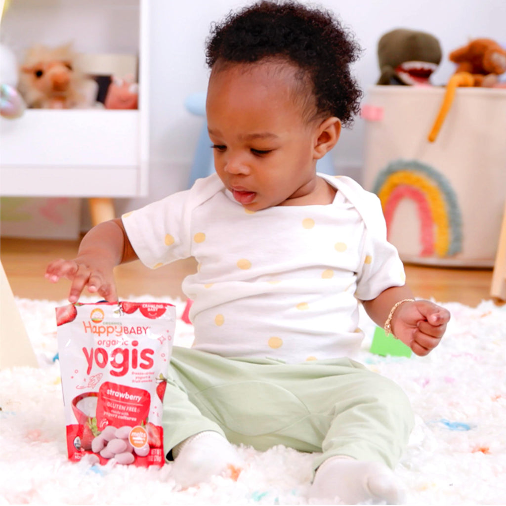 Happy Baby Organics Strawberry Yogis Yogurt Melts, Case of 8, 1 oz Bags