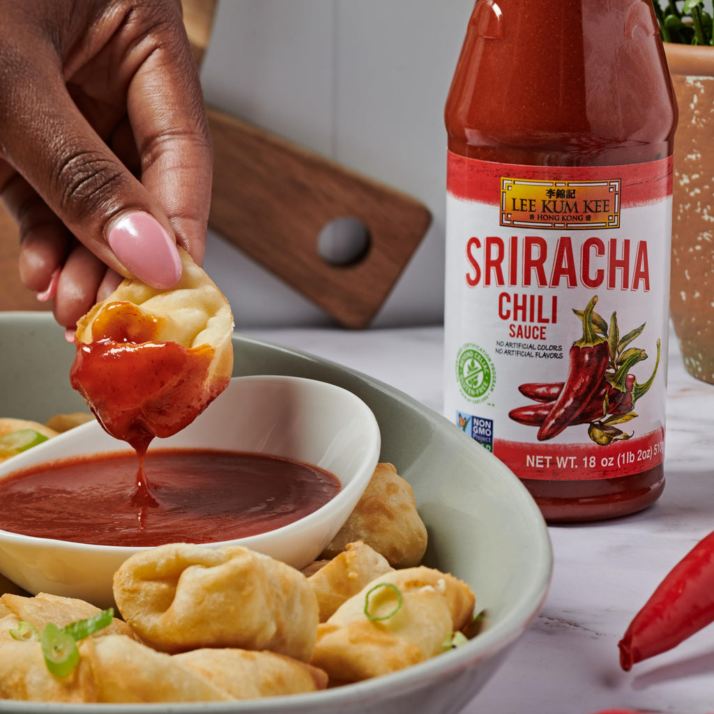 Lee Kum Kee Sriracha Chili Sauce, Case of 6, 18 Ounce Bottles
