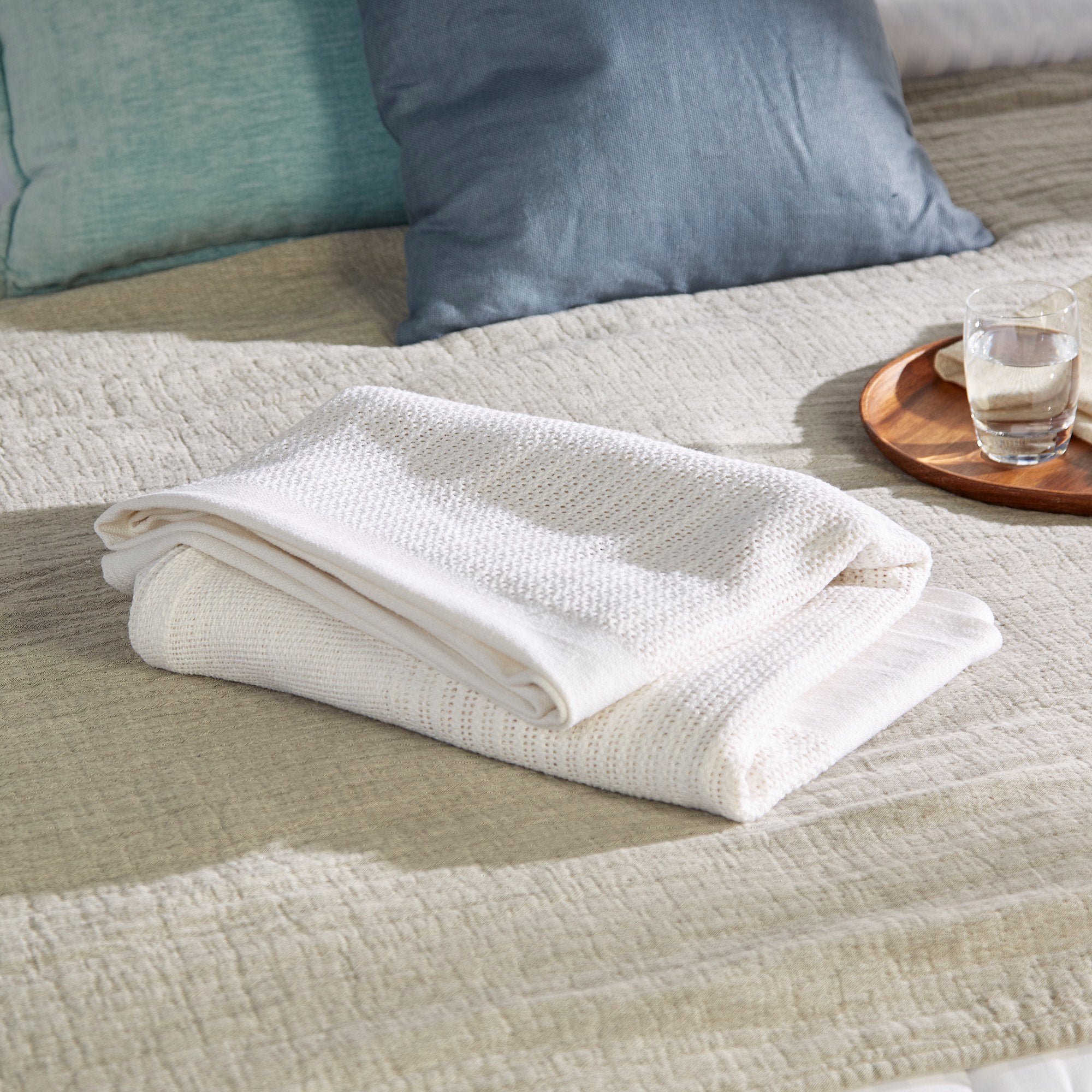 McKesson Cotton Thermal Blanket, 66 x 90 Inch WBS1001Q