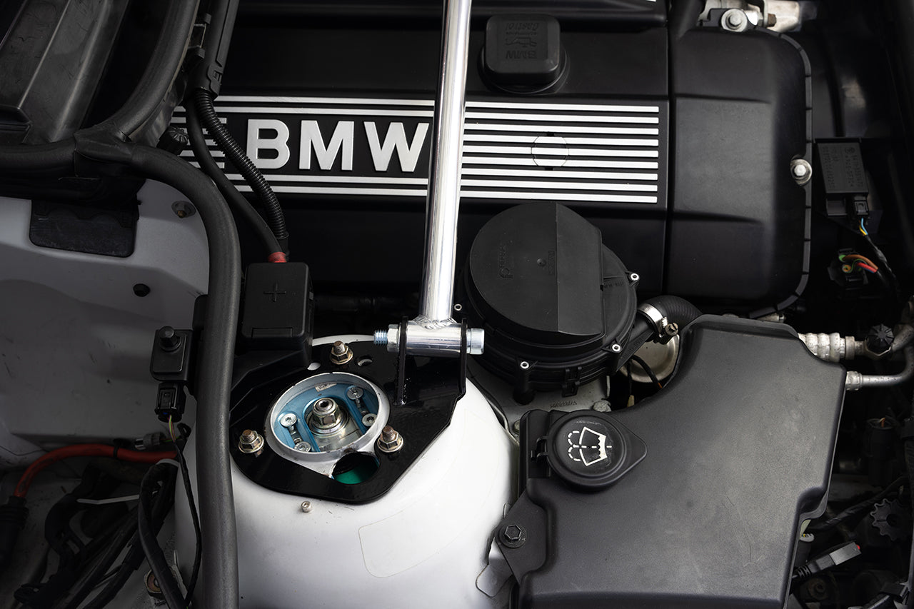 HPS Performance Front Strut Bar 2002-2006 BMW 3-Series E46, 42-103