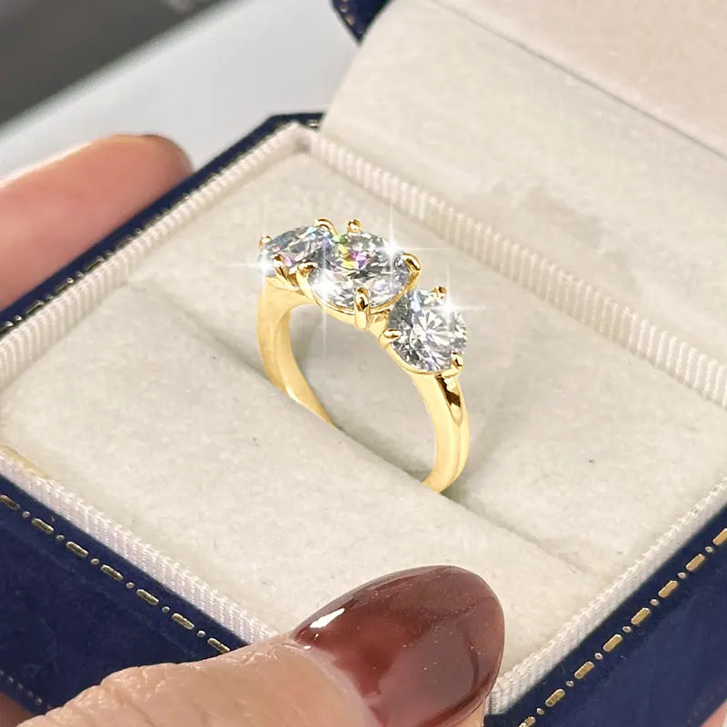 4CT Moissanite Ring