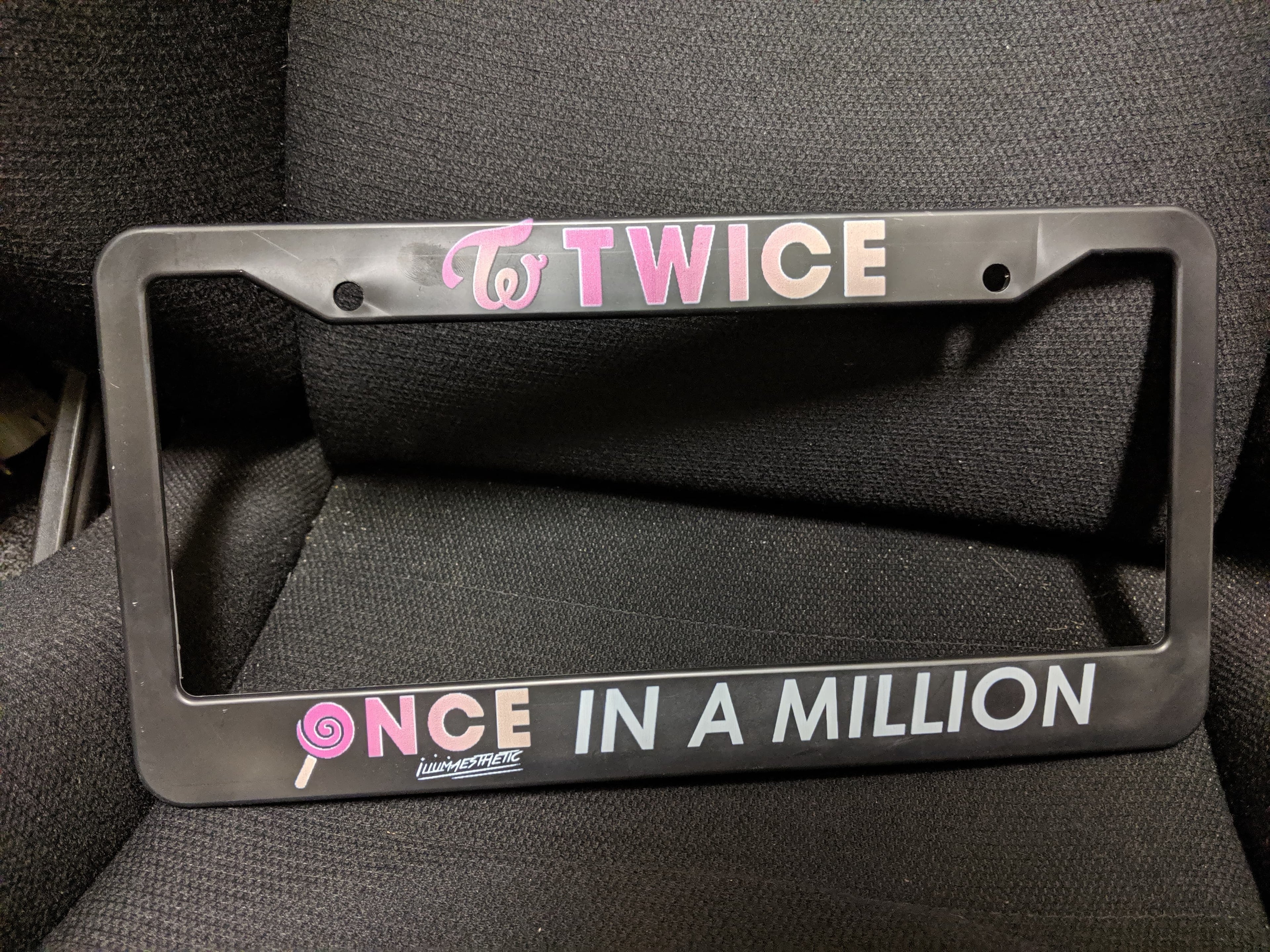 Illumaesthetic KPOP Plate Frame - CUSTOM