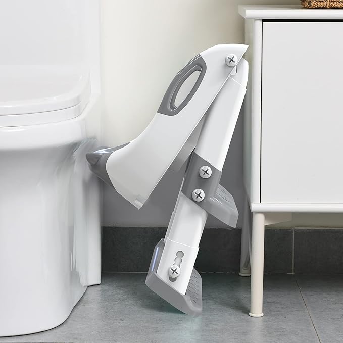 SKYROKU Toilet Potty Training Seat with Step Stool Ladder, Toddler Potty Seat for Kids and Toddler Boys Girls, Splash Guard and Safety Handles(Grey)