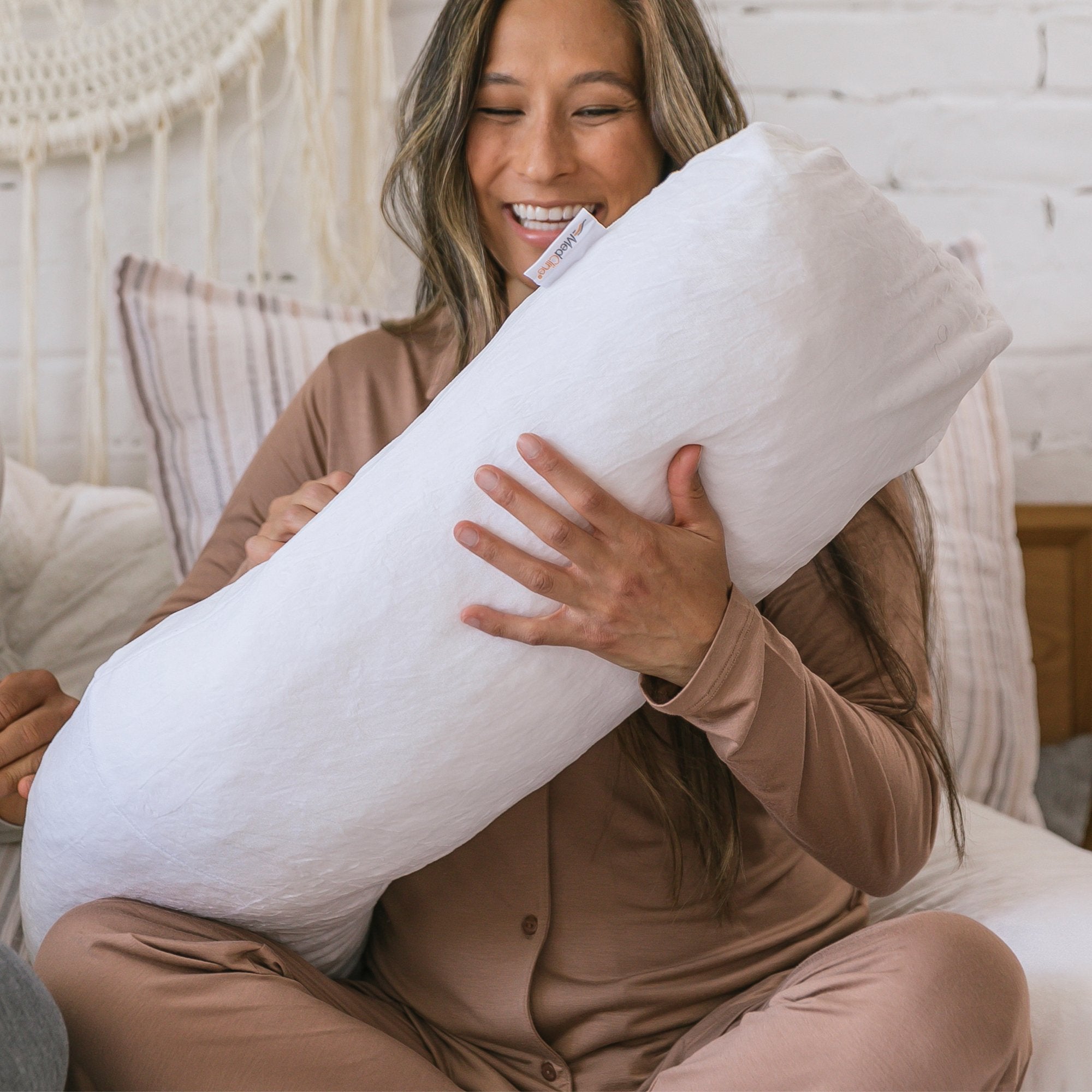 MedCline Therapeutic Body Pillowcase, White, Medium/Large 1005-01