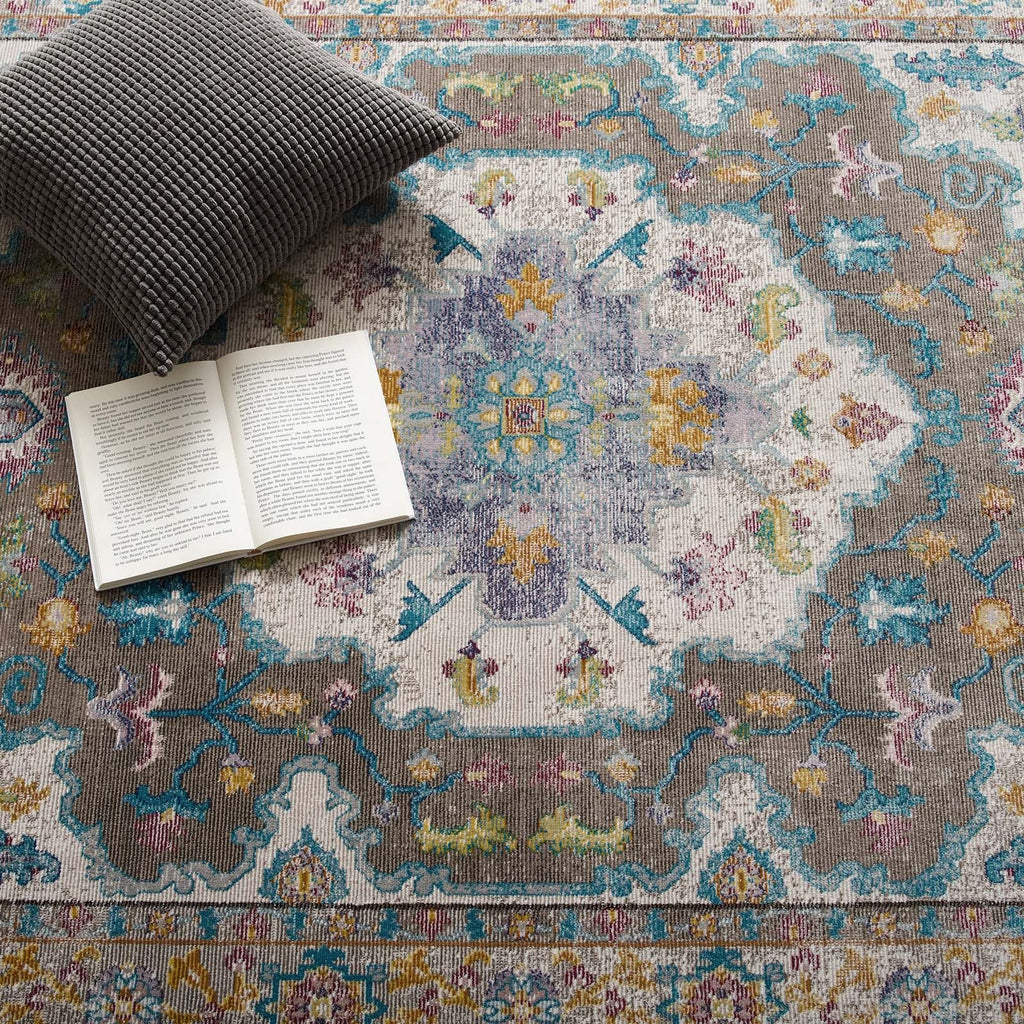 Success Anisah Distressed Floral Vintage Medallion 5x8 Area Rug by Modway