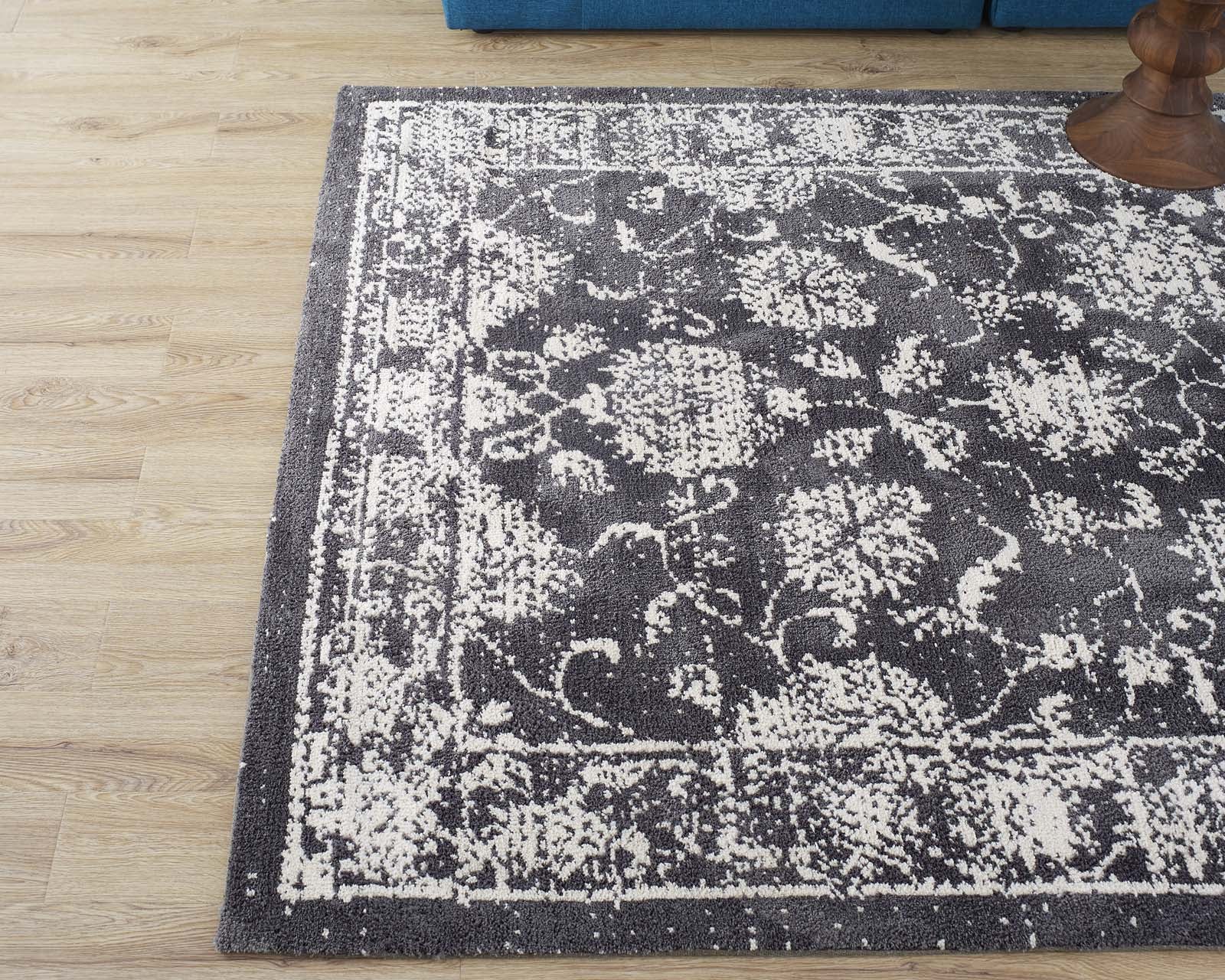 Kazia Distressed Floral Lattice 8x10 Area Rug by Modway