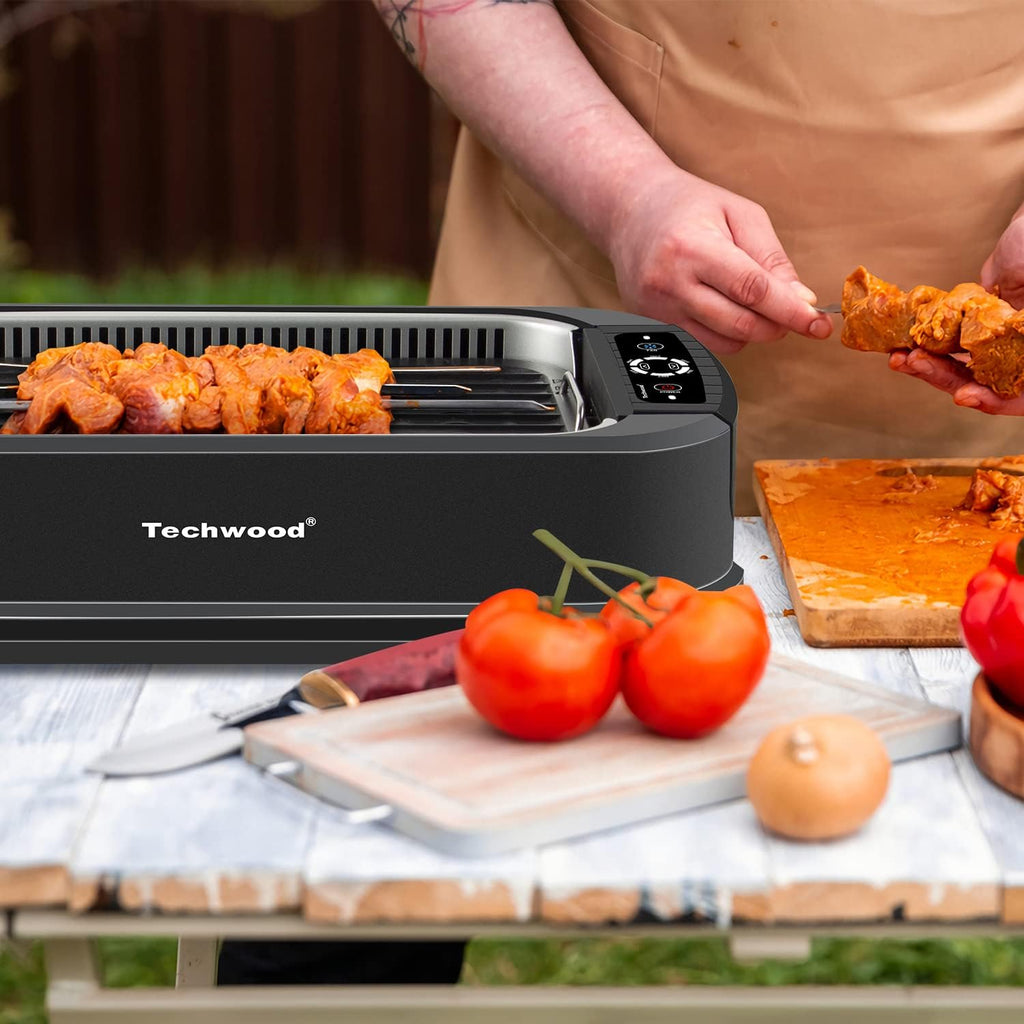 Techwood Indoor Grill Smokeless Grill, Electric Korean BBQ Grill with Glass Lid, Turbo Smoke Extractor Technology, Dishwasher-Safe Drip Tray & Nonstick Grilling Removable Plate, Black, 1500W