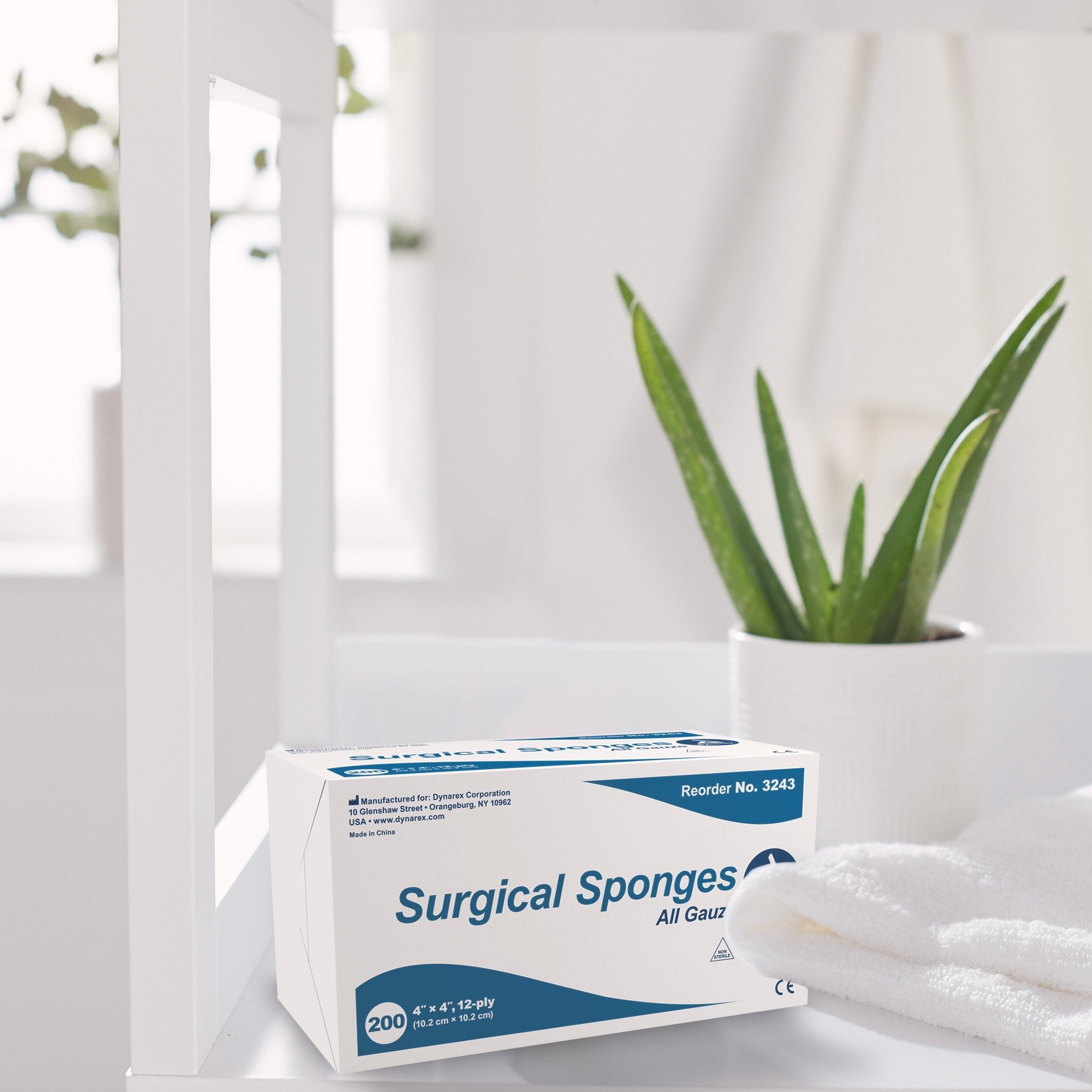 dynarex® Gauze Sponge, 4 x 4 Inch, 12-Ply 3243