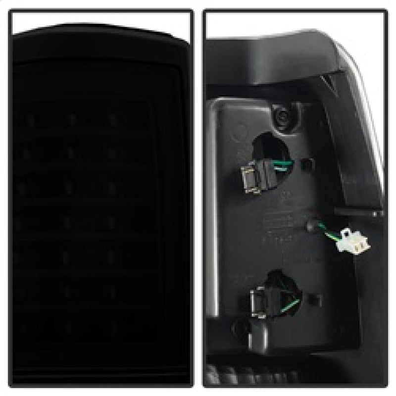 SPYDER xTune 03-06 Chevrolet Silverado 1500 LED Tail Lights - Black Smoke (ALT-JH-CSIL03-LED-BSM) 9037641