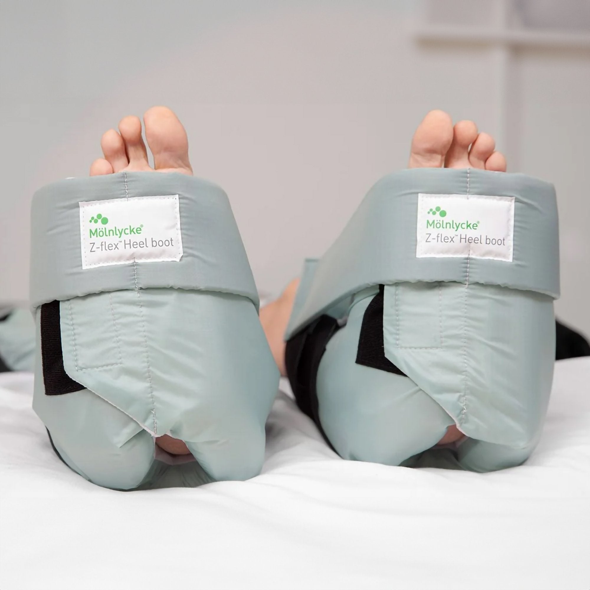 Molnlycke® Z-Flex™ Heel Protector Boot 1400123