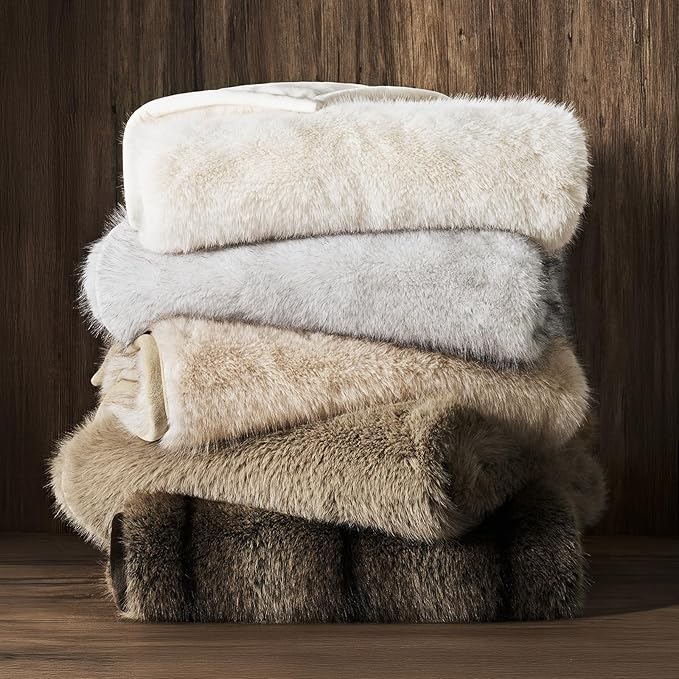 Luxury Faux Fur Throw Blanket, Soft Fluffy Faux Mink Blankets for Bed, Couch, Sofa, Thick Cozy Plush Warm Fur Throws with Reversible Velvet, Frosted White Wolf, 60"x80"