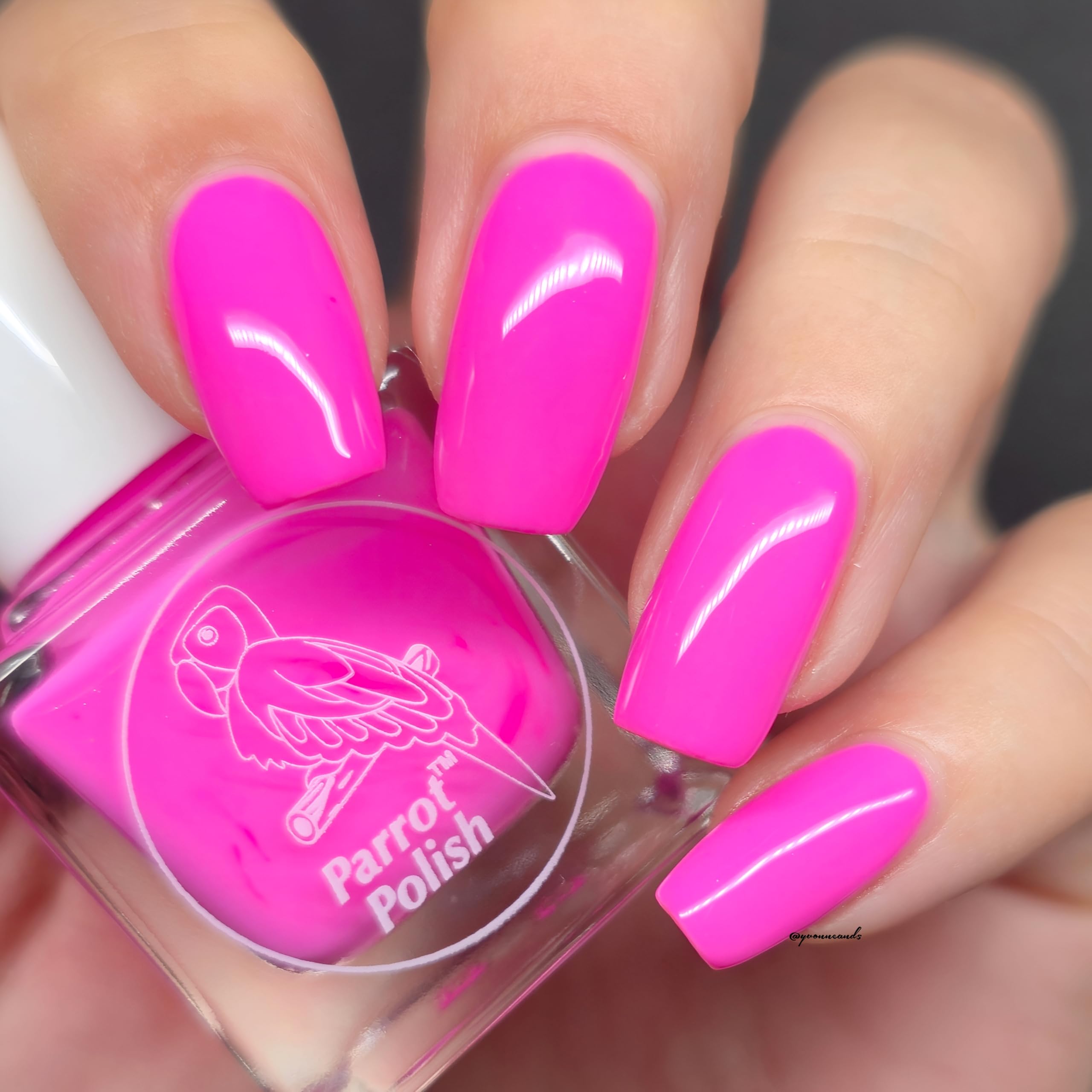 Pastel 269 Nail Polish 13ml - Vibrant Color for Nail Beauty Enthusiasts