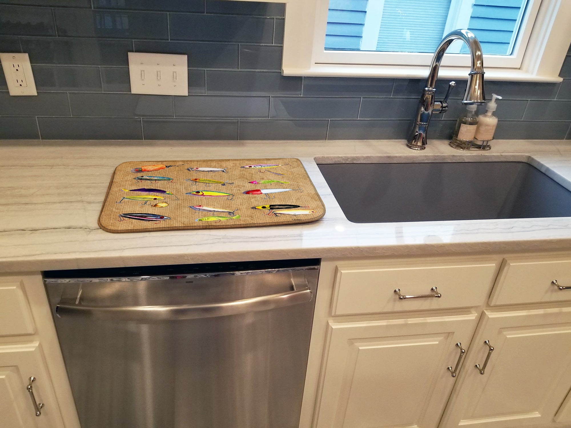 Fishing Lures Dish Drying Mat Absorbent Dish Drying Mat Pad for Kitchen Counter Dish Drainer Mat for Countertop, 14 x 21", Multicolor