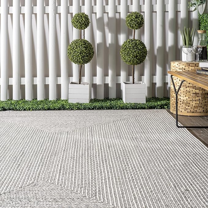 nuLOOM 8' Round Solid Hand Braided Indoor/Outdoor Area Rug, Pet-Friendly, High Traffic, Weather Resistant, for Patio, Balcony, Bedroom, Living, Dining Room, Wynn Ivory