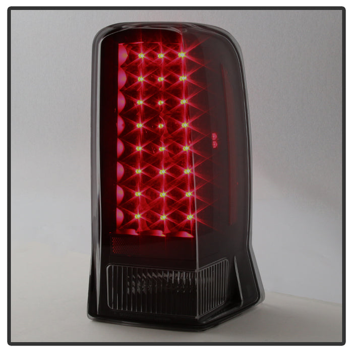 SPYDER Xtune Cadillac Escalade 02-06 LED Tail Light Black Smoked ALT-JH-CE02-LED-BSM 9028137