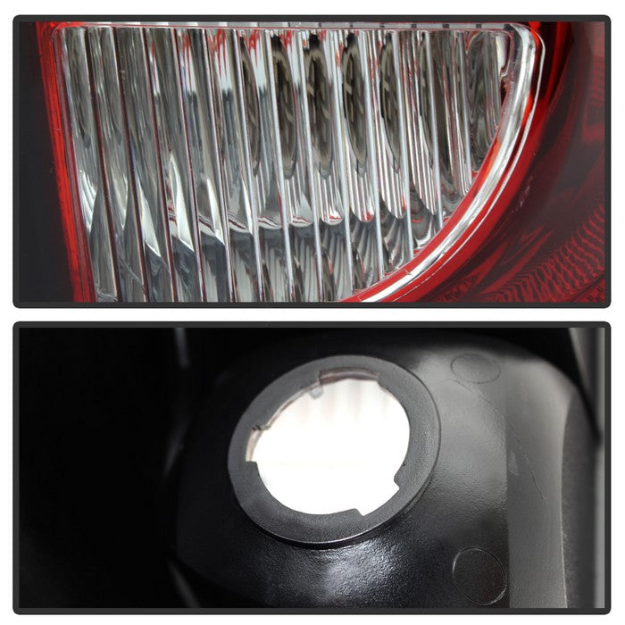 SPYDER xTune 03-06 Chevy Silverado 1500 (w/o Stepside) OEM Tail Light - OEM Left (ALT-JH-CS03-OE-L) 9037955