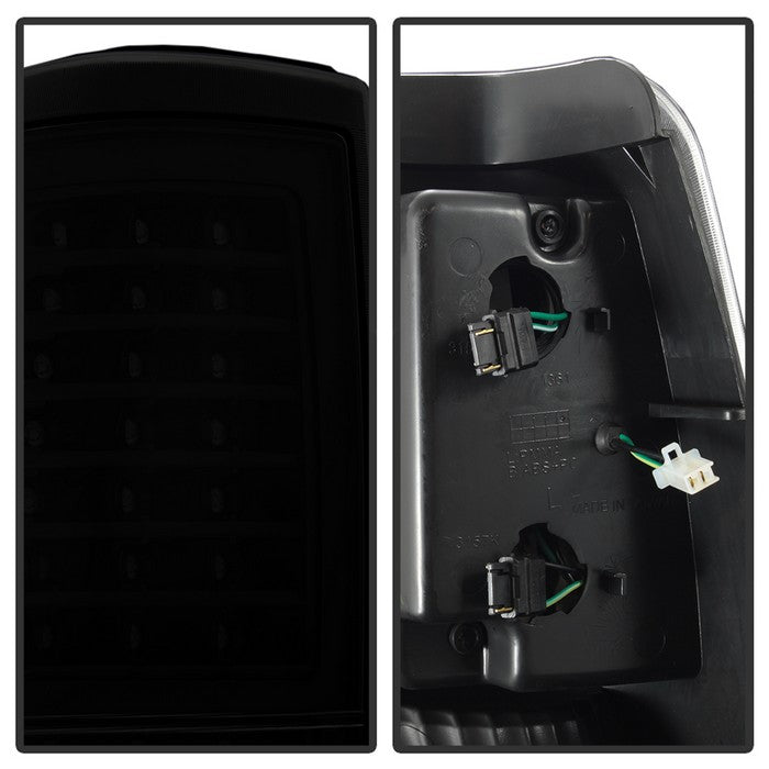 SPYDER xTune 99-02 Chevy Silverado 1500 (w/o Stepside) LED Tail Lights - Blk Smoke (ALT-JH-CSIL99-LED-BSM) 9037603