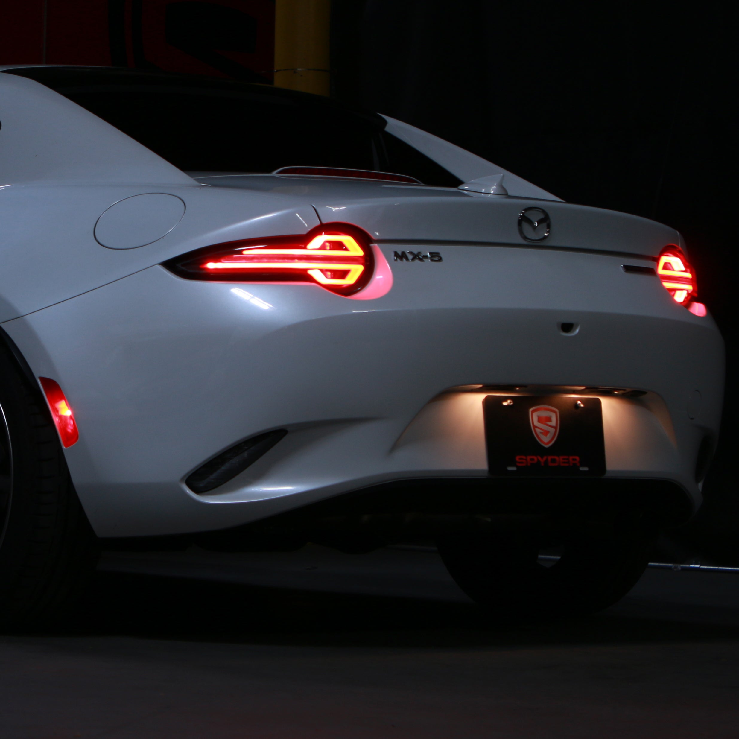 SPYDER 16-20 Mazda Miata MX-5 LED Tail Lights - Black (ALT-YD-MMI16-LED-BK) 5088437