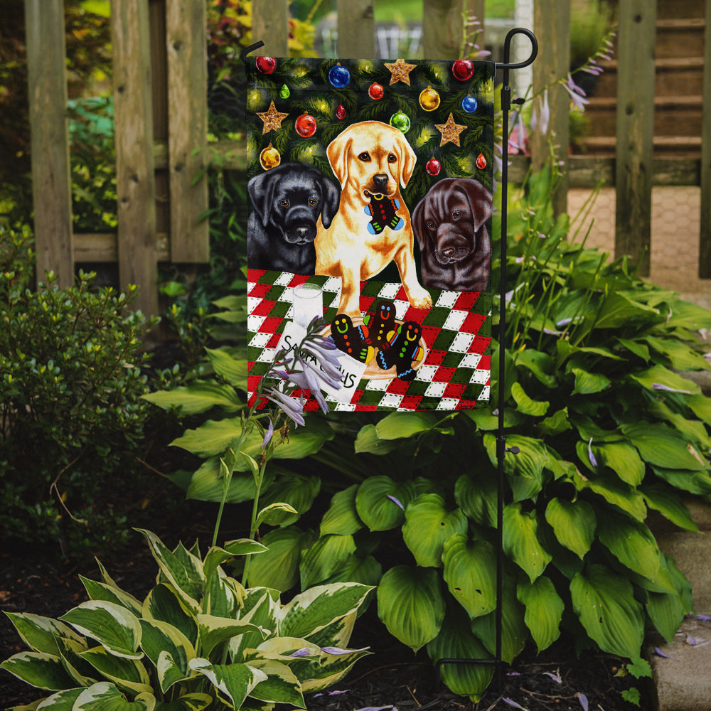 Santa's Helpers in Christmas Stockings Labrador Garden Flag Mailbox Decorative Yard Banner Outside Patio Artwork for Flower Beds, Garden Size, Multicolor