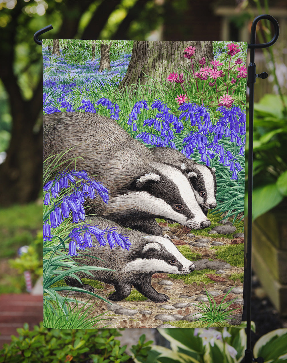 Badgers Garden Flag Mailbox Decorative Yard Banner Outside Patio Artwork for Flower Beds, Garden Size, Multicolor