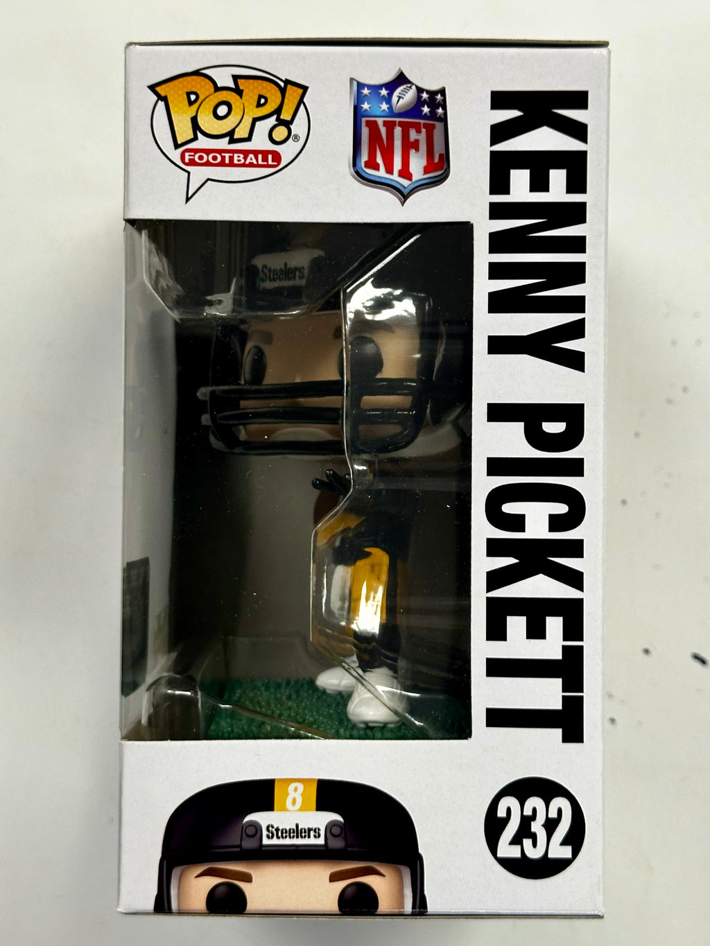 Funko Pop! Football Kenny Pickett #232 NFL Pittsburgh Steelers 2023 Fanatics Exclusive