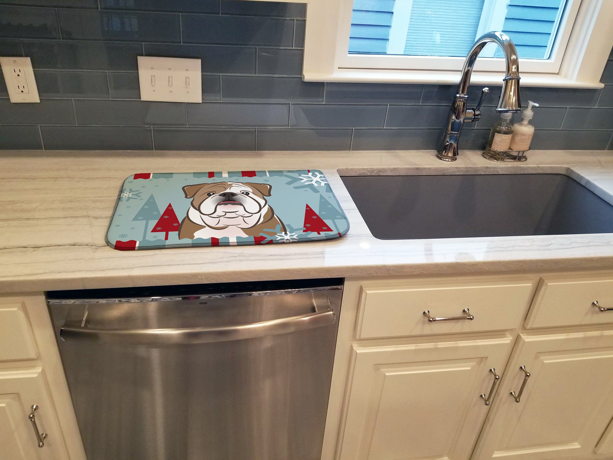 Winter Holiday English Bulldog Dish Drying Mat Absorbent Dish Drying Mat Pad for Kitchen Counter Dish Drainer Mat for Countertop, 14 x 21", Multicolor