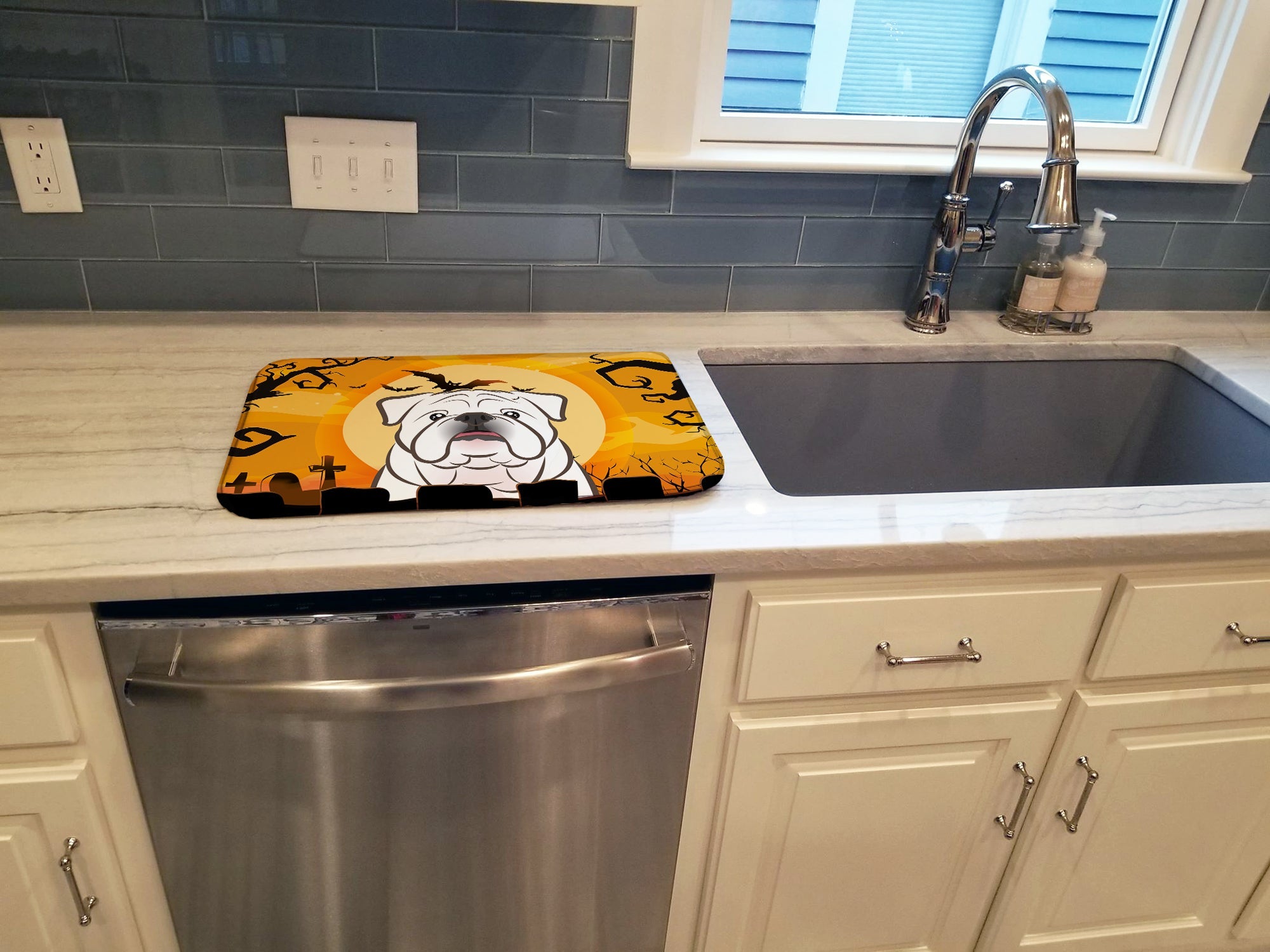 Halloween White English Bulldog Dish Drying Mat Absorbent Dish Drying Mat Pad for Kitchen Counter Dish Drainer Mat for Countertop, 14 x 21", Multicolor