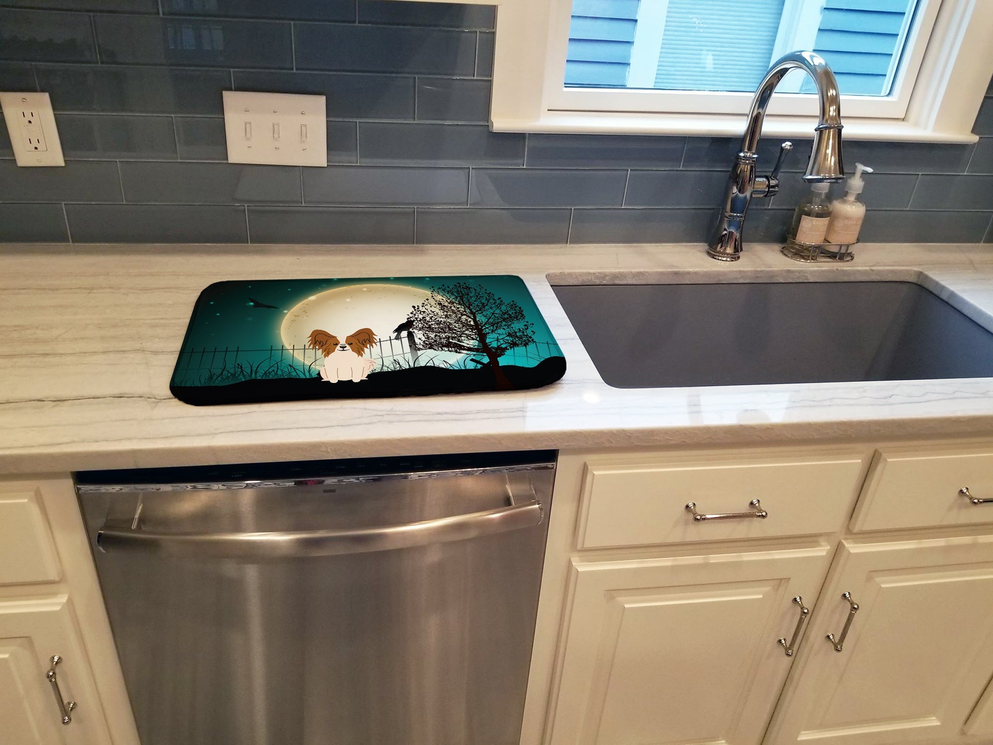 Halloween Scary Papillon Red White Dish Drying Mat Absorbent Dish Drying Mat Pad for Kitchen Counter Dish Drainer Mat for Countertop, 14 x 21", Multicolor