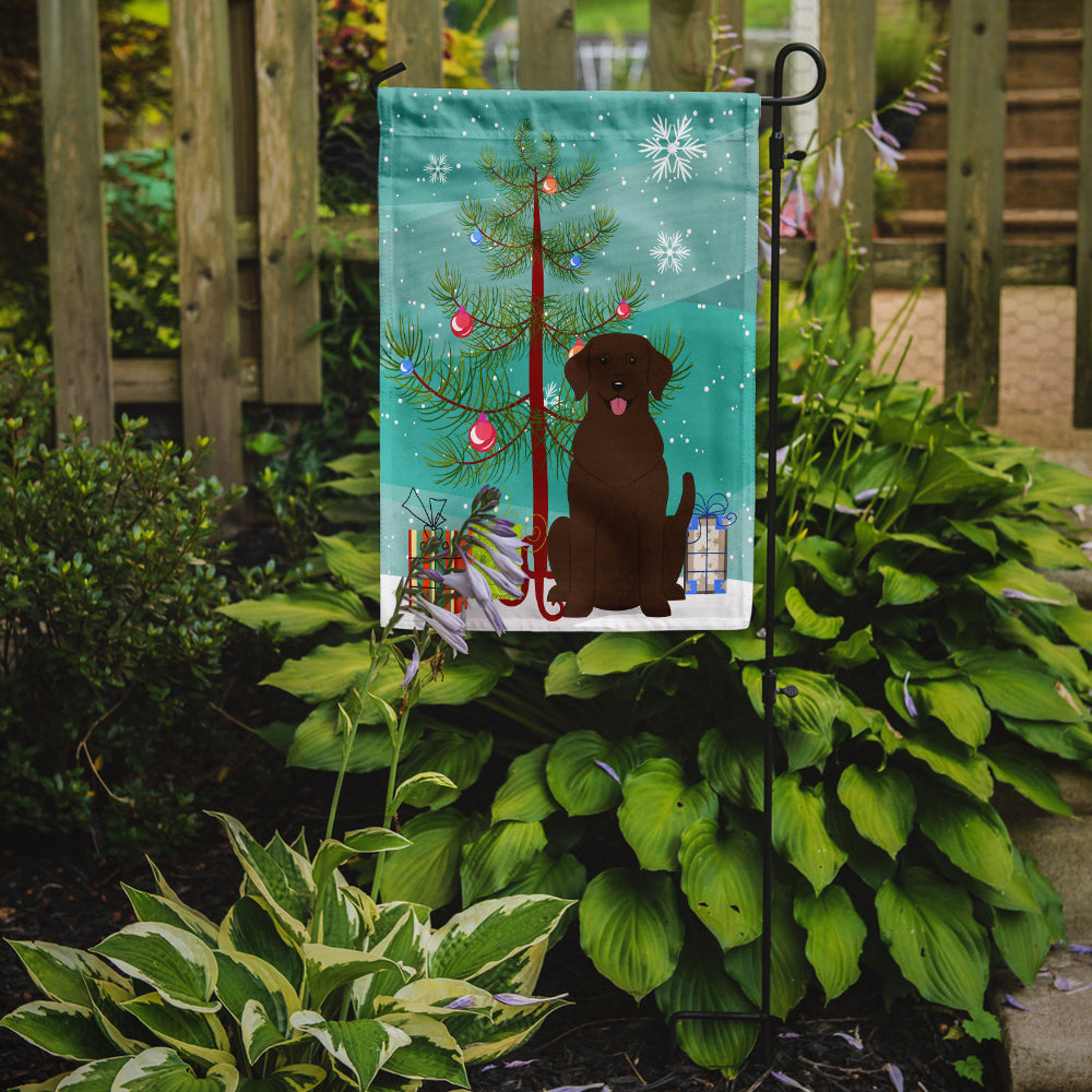 Merry Christmas Tree Chocolate Labrador Garden Flag Mailbox Decorative Yard Banner Outside Patio Artwork for Flower Beds, Garden Size, Multicolor