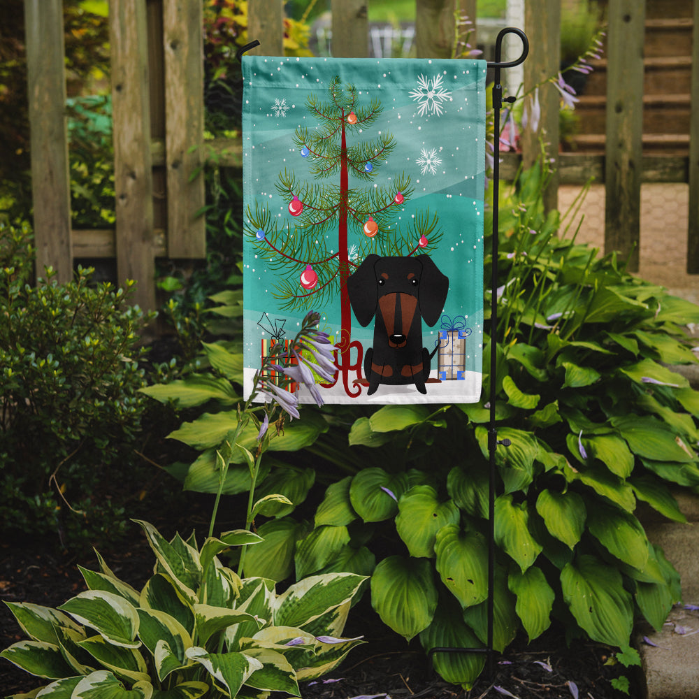 Merry Christmas Tree Dachshund Black Tan Garden Flag Mailbox Decorative Yard Banner Outside Patio Artwork for Flower Beds, Garden Size, Multicolor